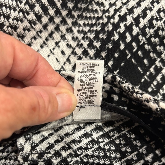 Cato Houndstooth Maxi Side Zip Up Skirt Black and White Peplum, Women’s size 10 - Picture 8 of 8